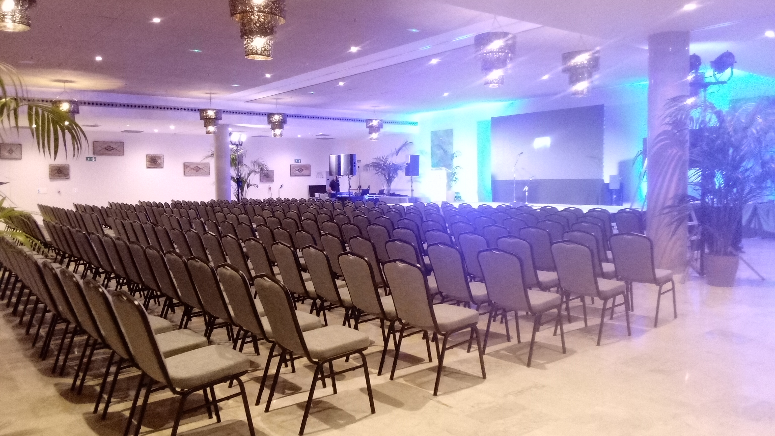 LIVVO_HOTEL_CADIZ_BAHIA_ Salón Zahara (5).jpg