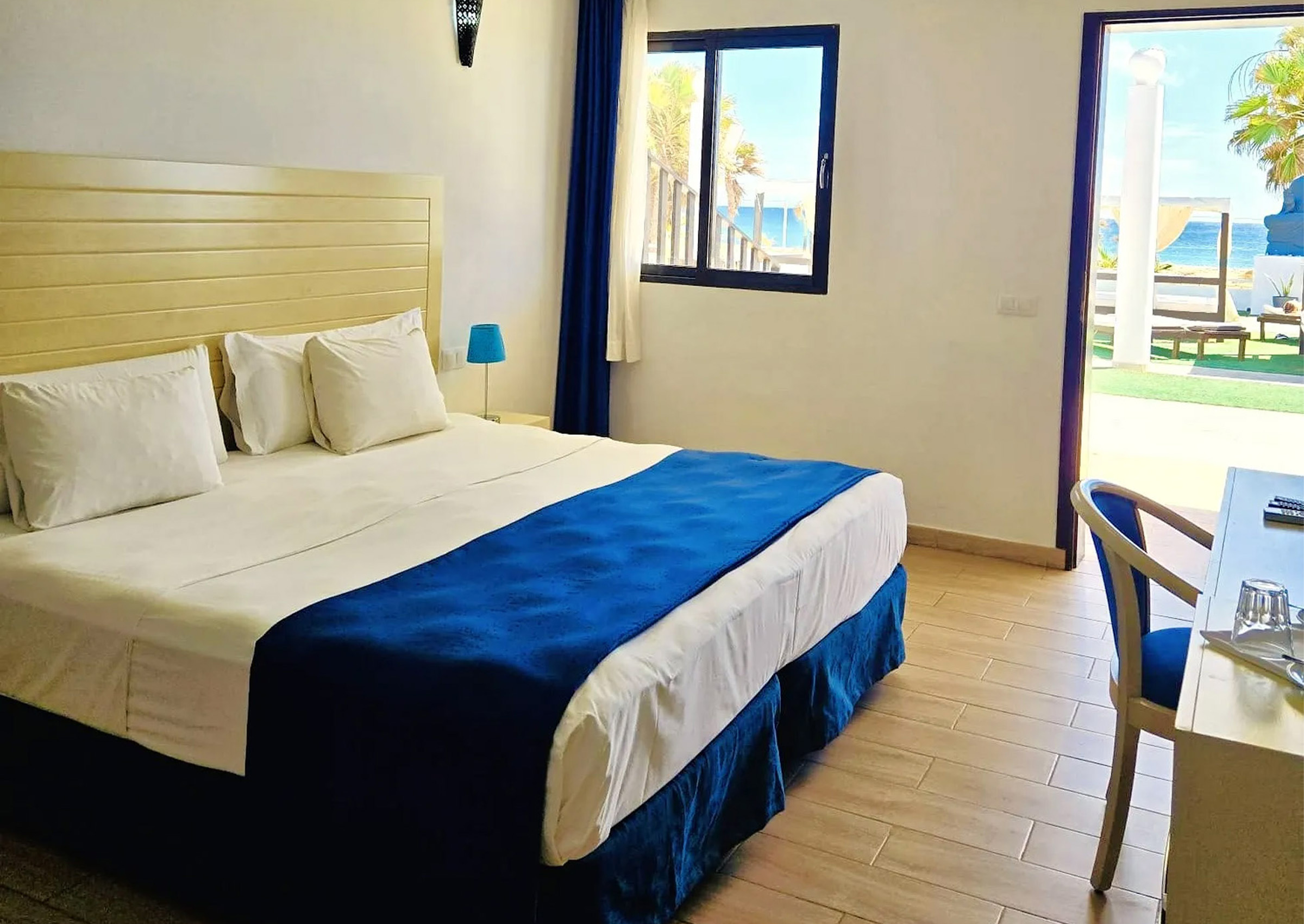 LIVVO_BUDHA_BEACH_DOBLE_SUP_VISTA_MAR (2).jpg