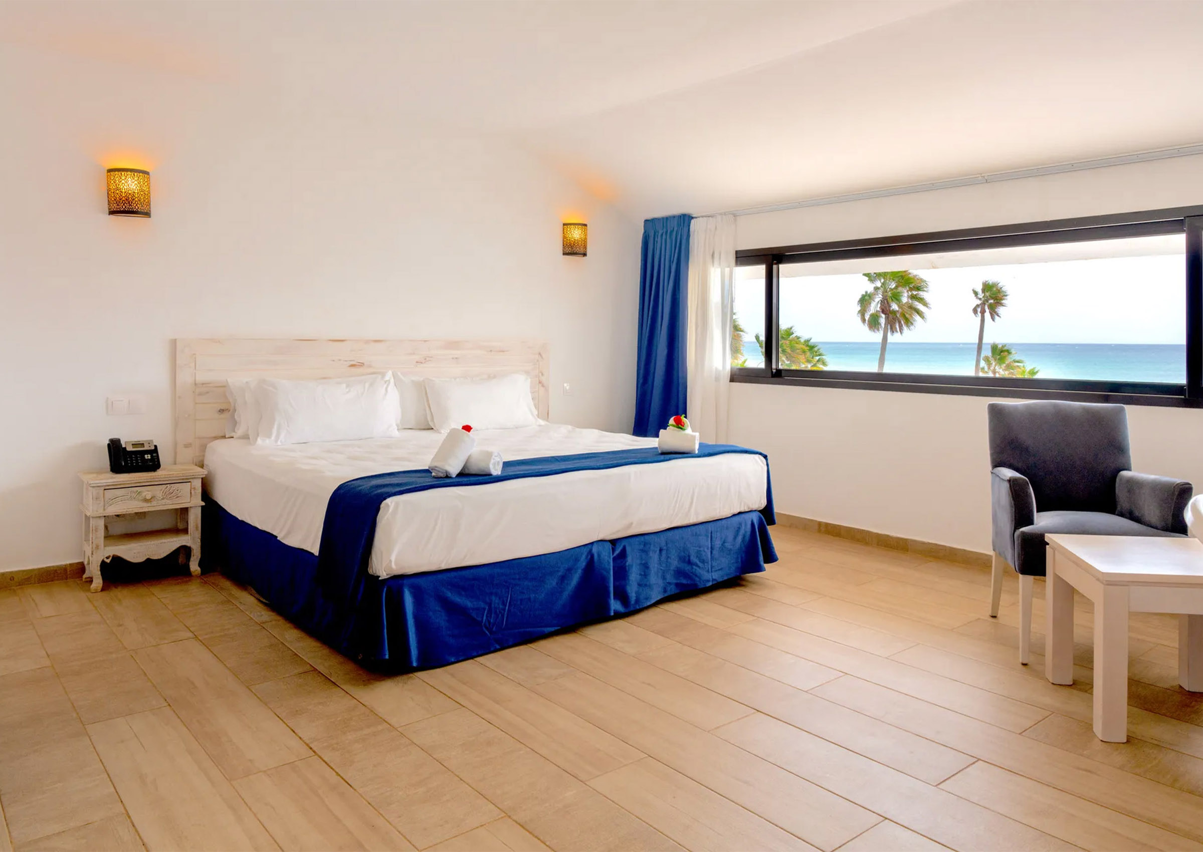 LIVVO_BUDHA_BEACH_DOBLE_VISTA_MAR (1).jpg
