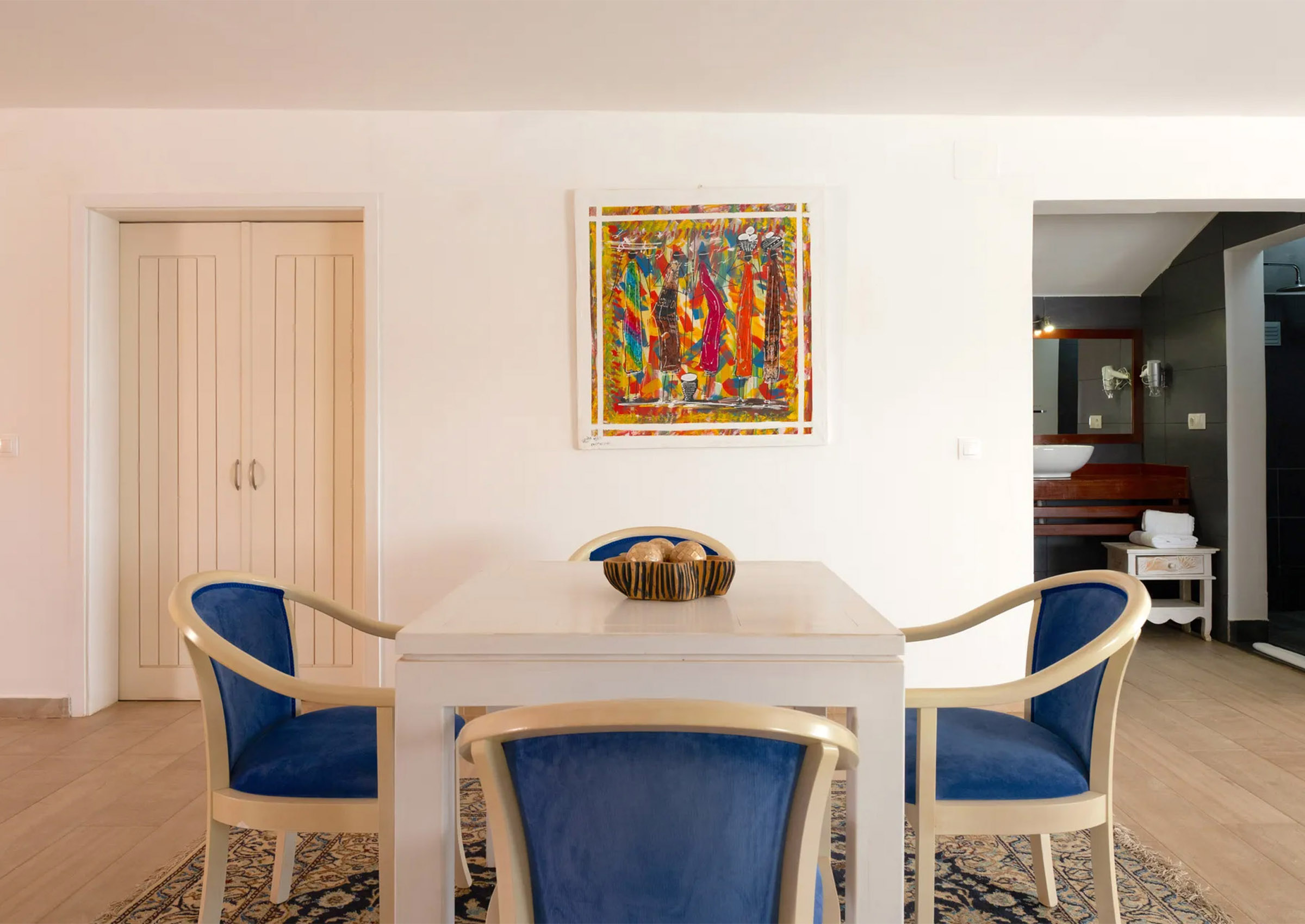 LIVVO_BUDHA_BEACH_SUITE_ (10).jpg