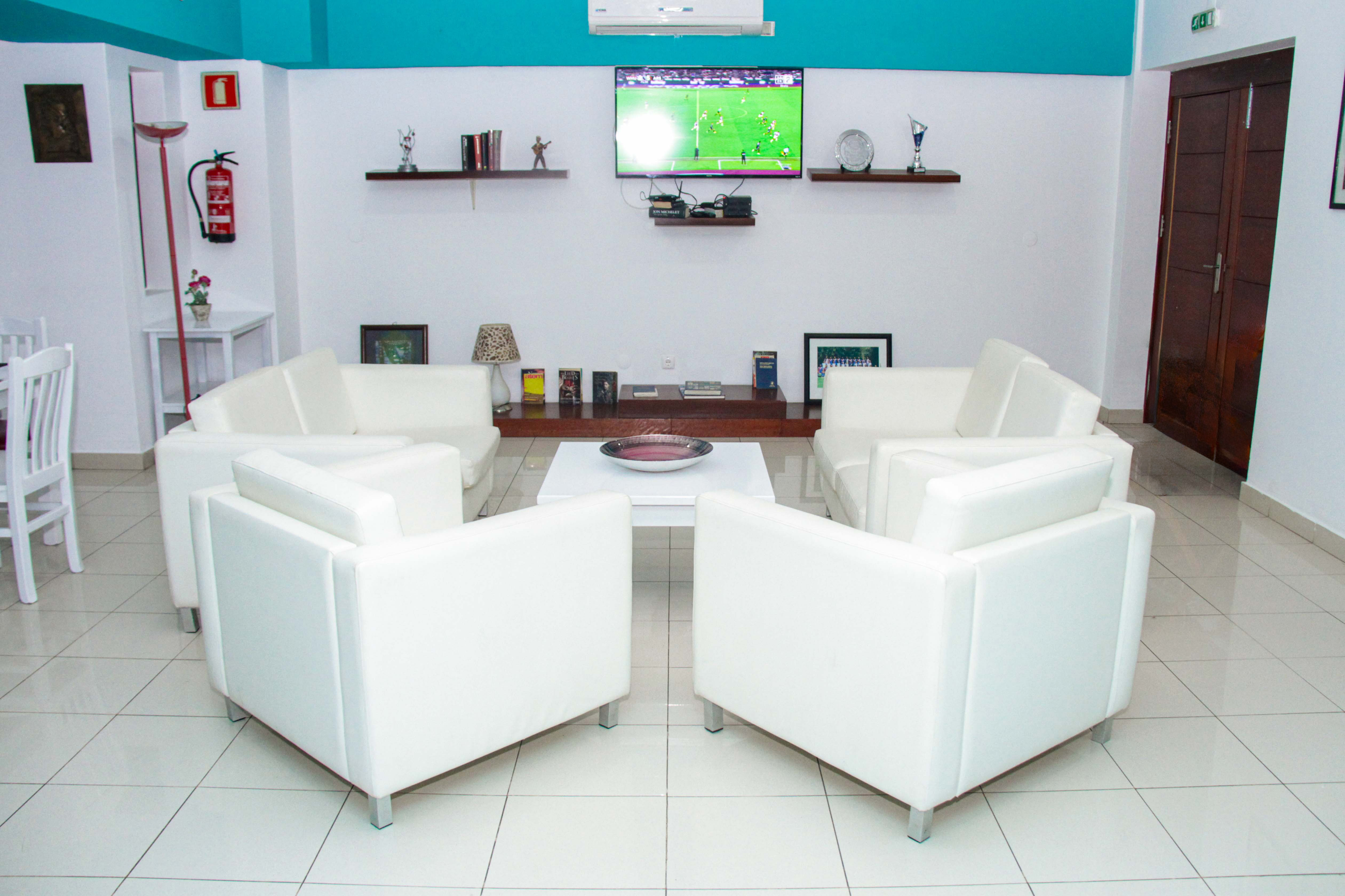 LIVVO_DON_PACO_INTERIOR (1).jpg