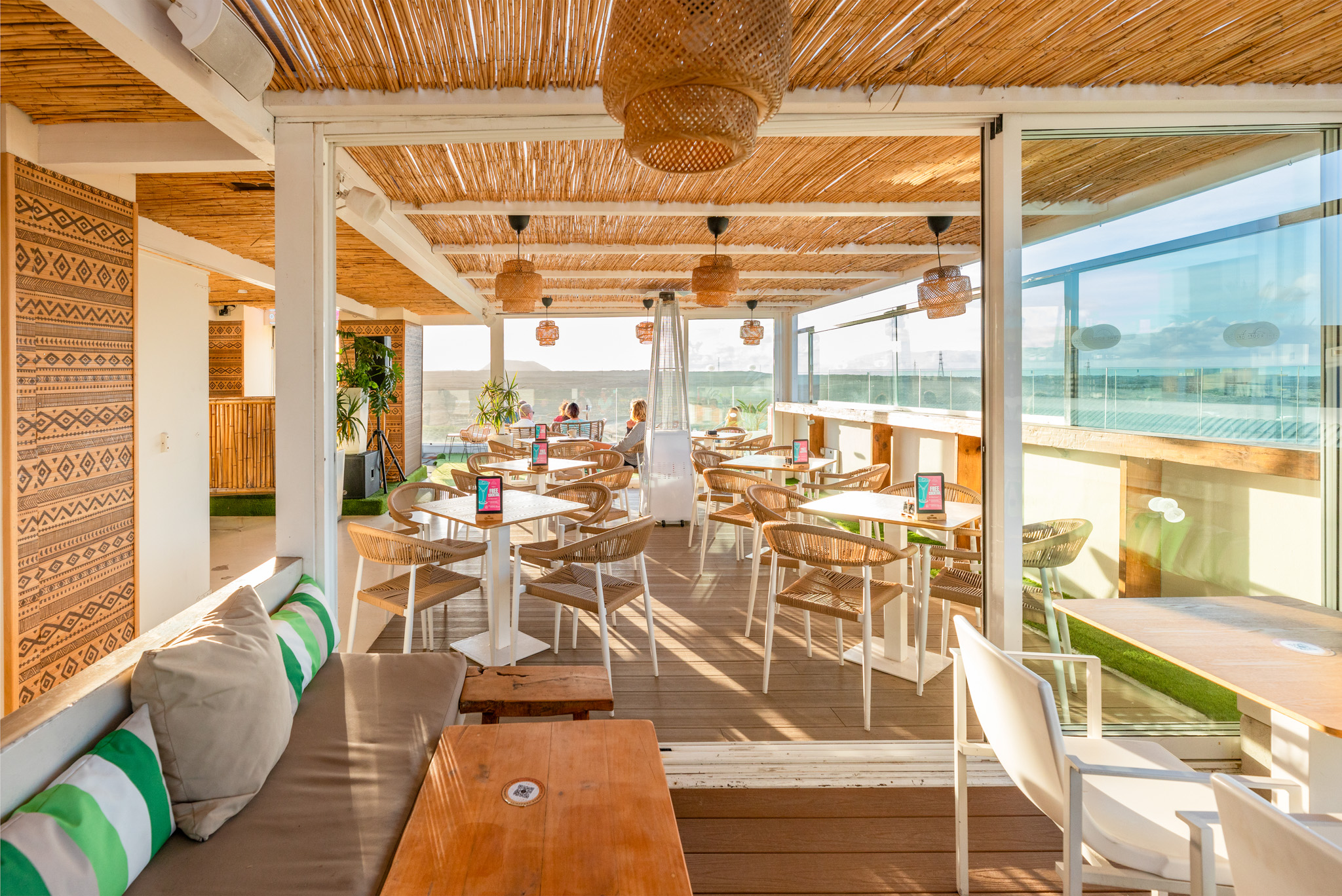 BRISTOL_SUNSET_BEACH_THE_ROOF_CHILL_OUT (1).jpg