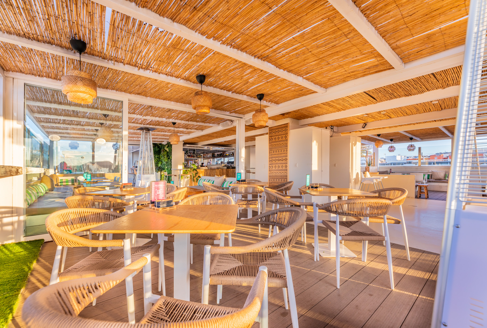 BRISTOL_SUNSET_BEACH_THE_ROOF_CHILL_OUT (4).jpg