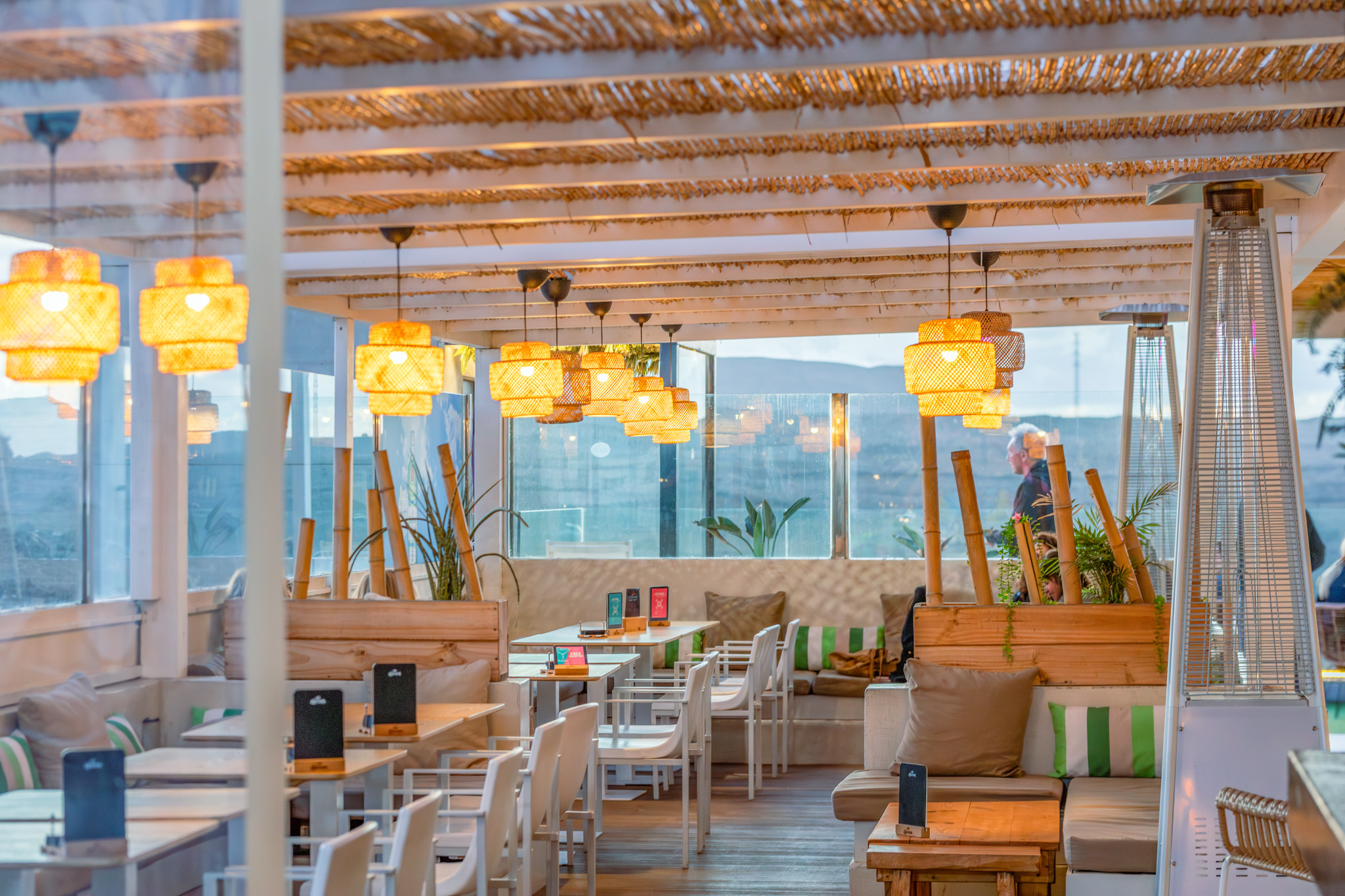 BRISTOL_SUNSET_BEACH_THE_ROOF_CHILL_OUT (9).jpg
