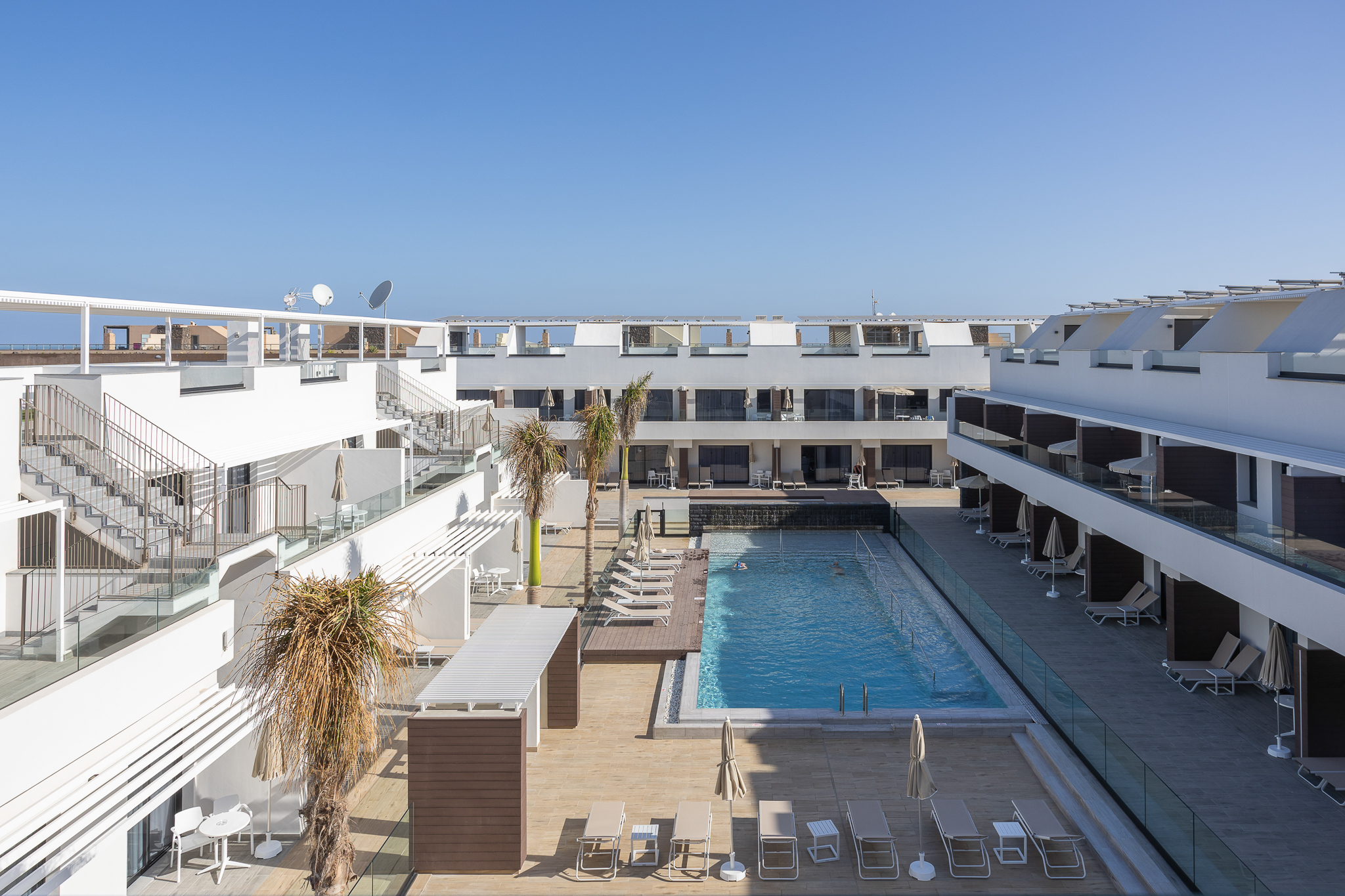 ESMERALDA_COTILLO_HOMES_BY_LIVVO_POOL (7).jpg