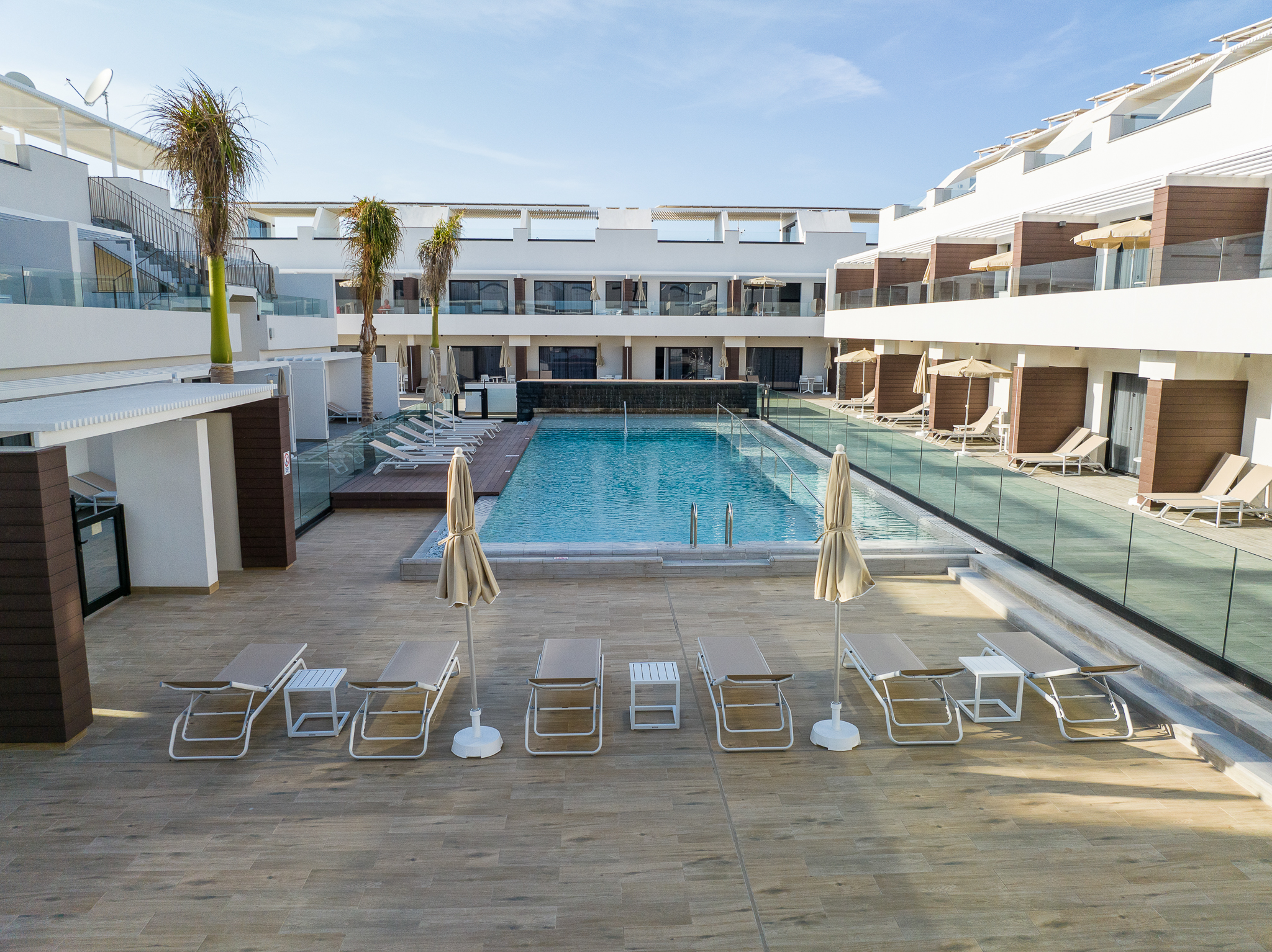 ESMERALDA_COTILLO_HOMES_BY_LIVVO_POOL (8).jpg