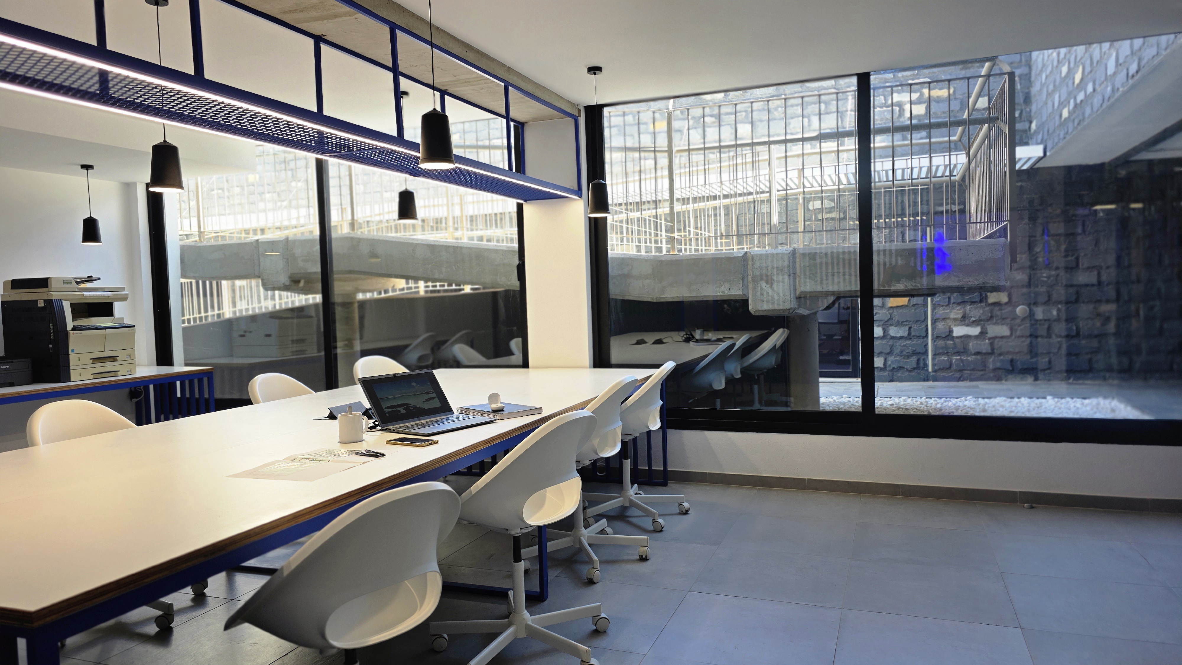 ESMERALDA_COTILLO_HOMES_BY_LIVVO_COWORKING (1).jpg