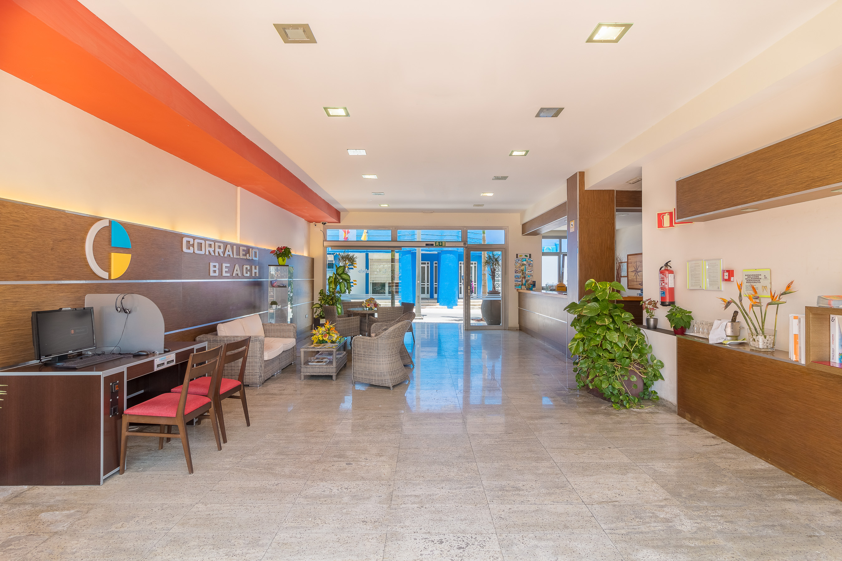 LIVVO HOTEL CORRALEJO BEACH INTERIOR (2).jpg