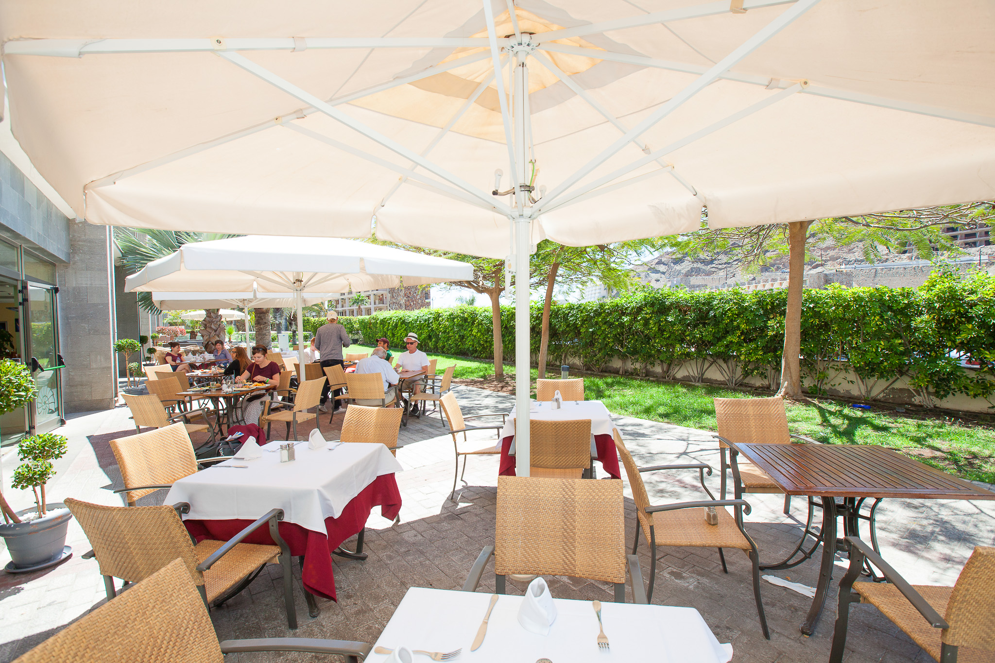 LIVVO_COSTA_TAURITO_TERRAZA (3).jpg