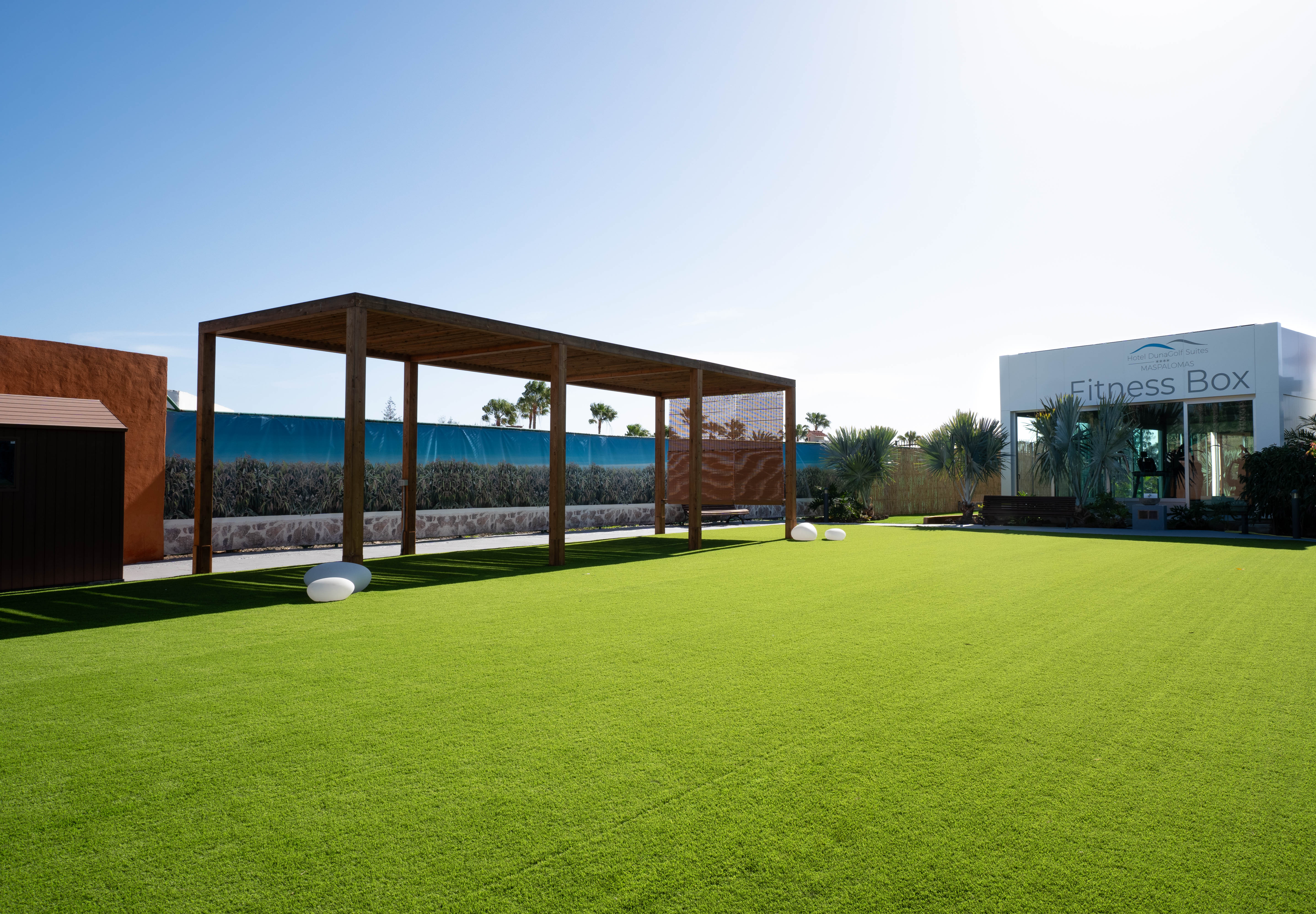 LIVVO_DUNAGOLF_SUITEES_ZONA_FITNESS_ Y_ ZONA YOGA (4).jpg