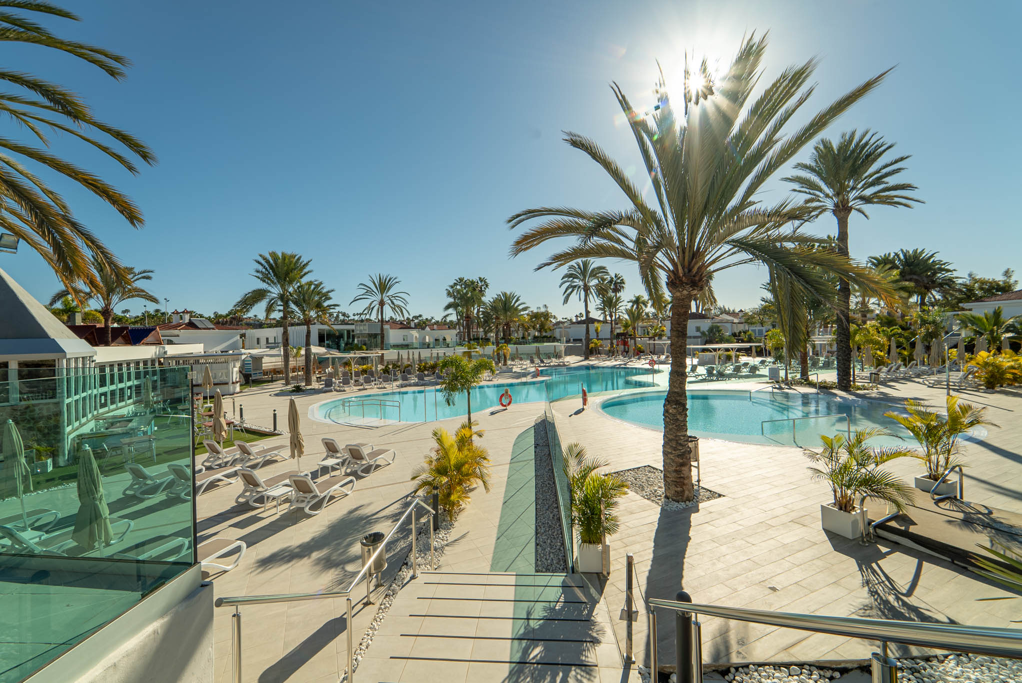 LIVVO_DUNAGOLF_SUITES_ZONA_ADULTOS (8).jpg
