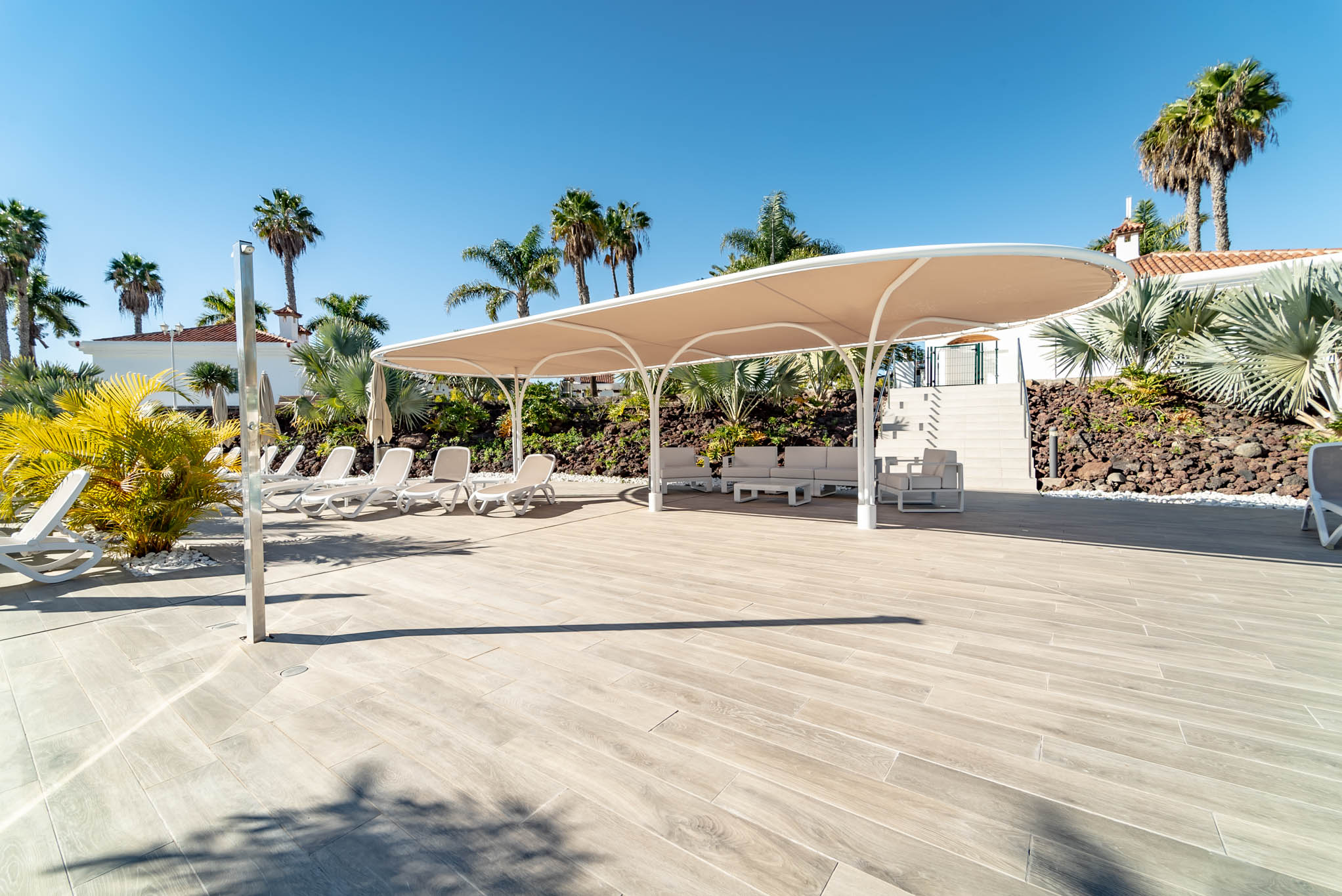 LIVVO_DUNAGOLF_SUITES_ZONA_ADULTOS (9).jpg
