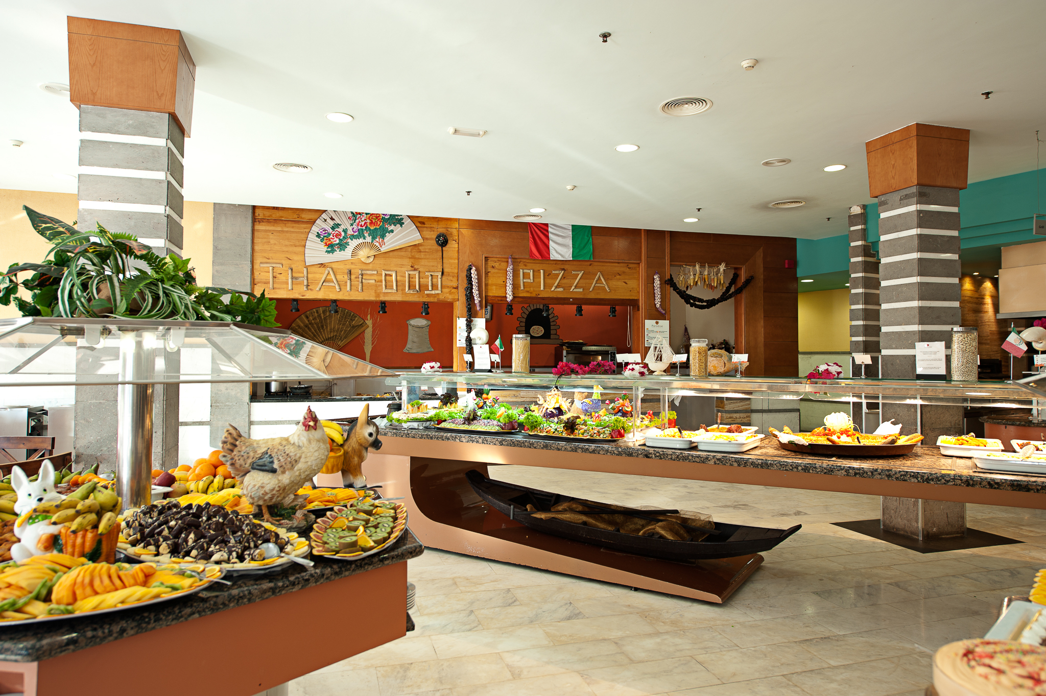 LIVVO_LAGO_TAURITO_RESTAURANTE (2).jpg