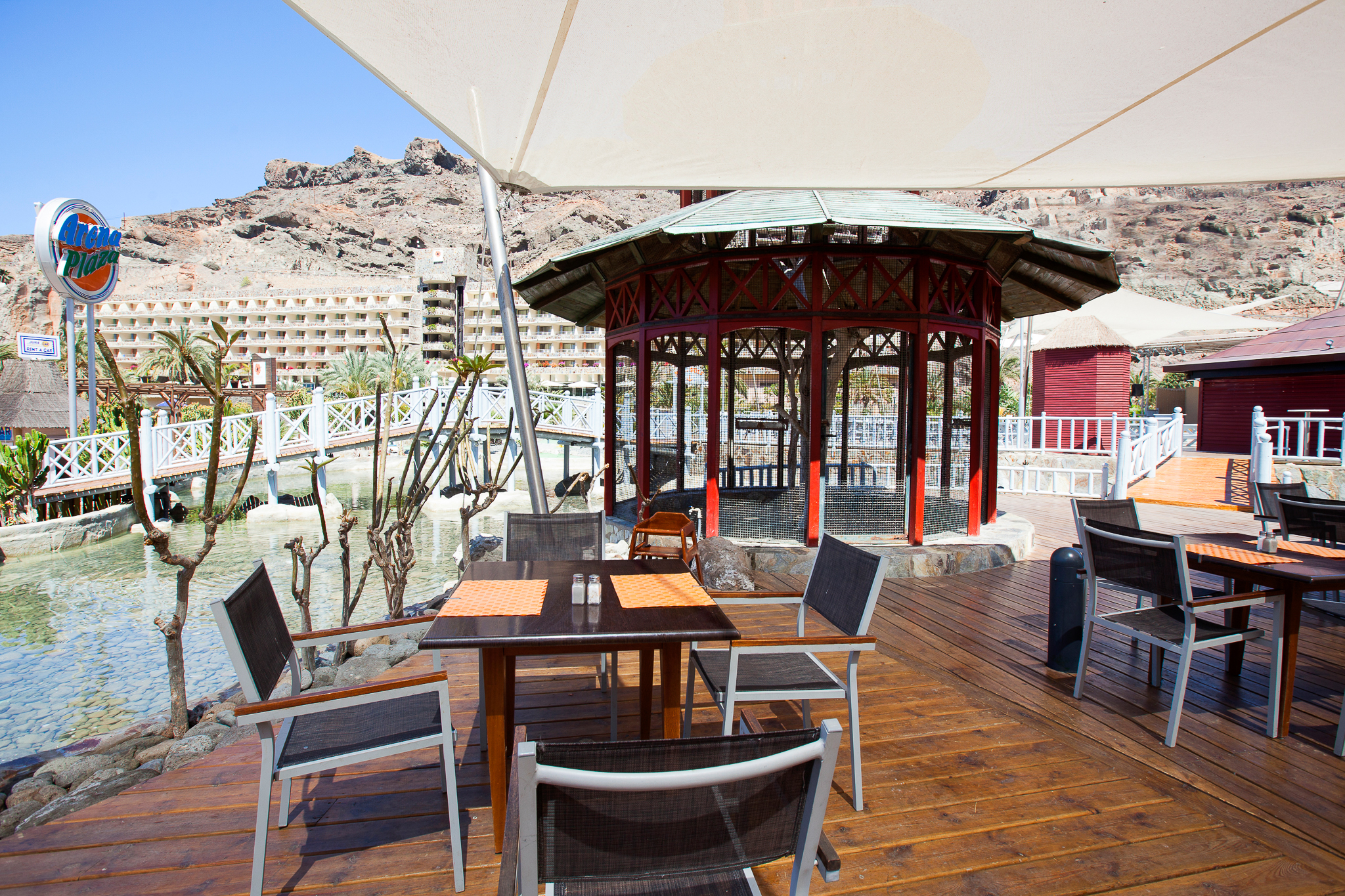 LIVVO_LAGO_TAURITO_TERRAZA (2).jpg
