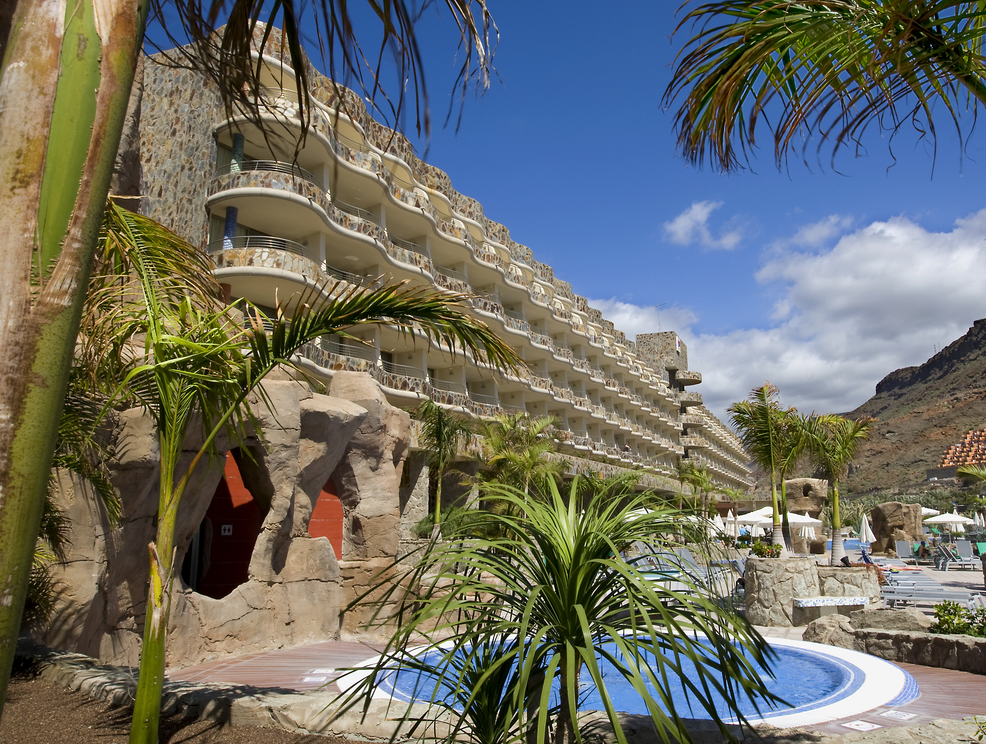 LIVVO_VALLE_TAURITO_PISCINA (2).jpg