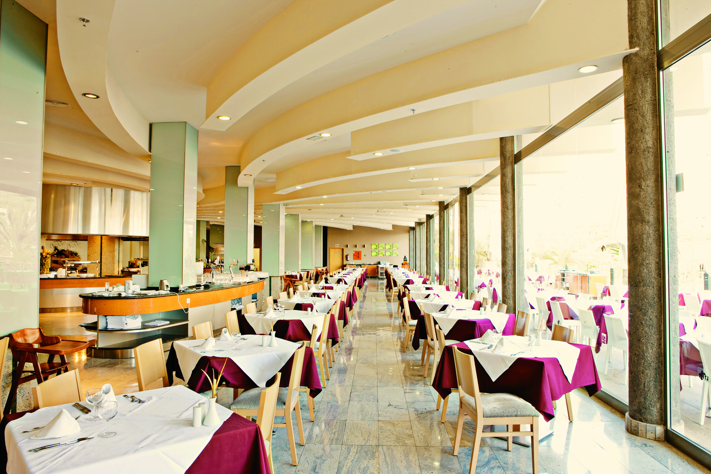 LIVVO_VALLE_TAURITO_RESTAURANTE (19).jpg