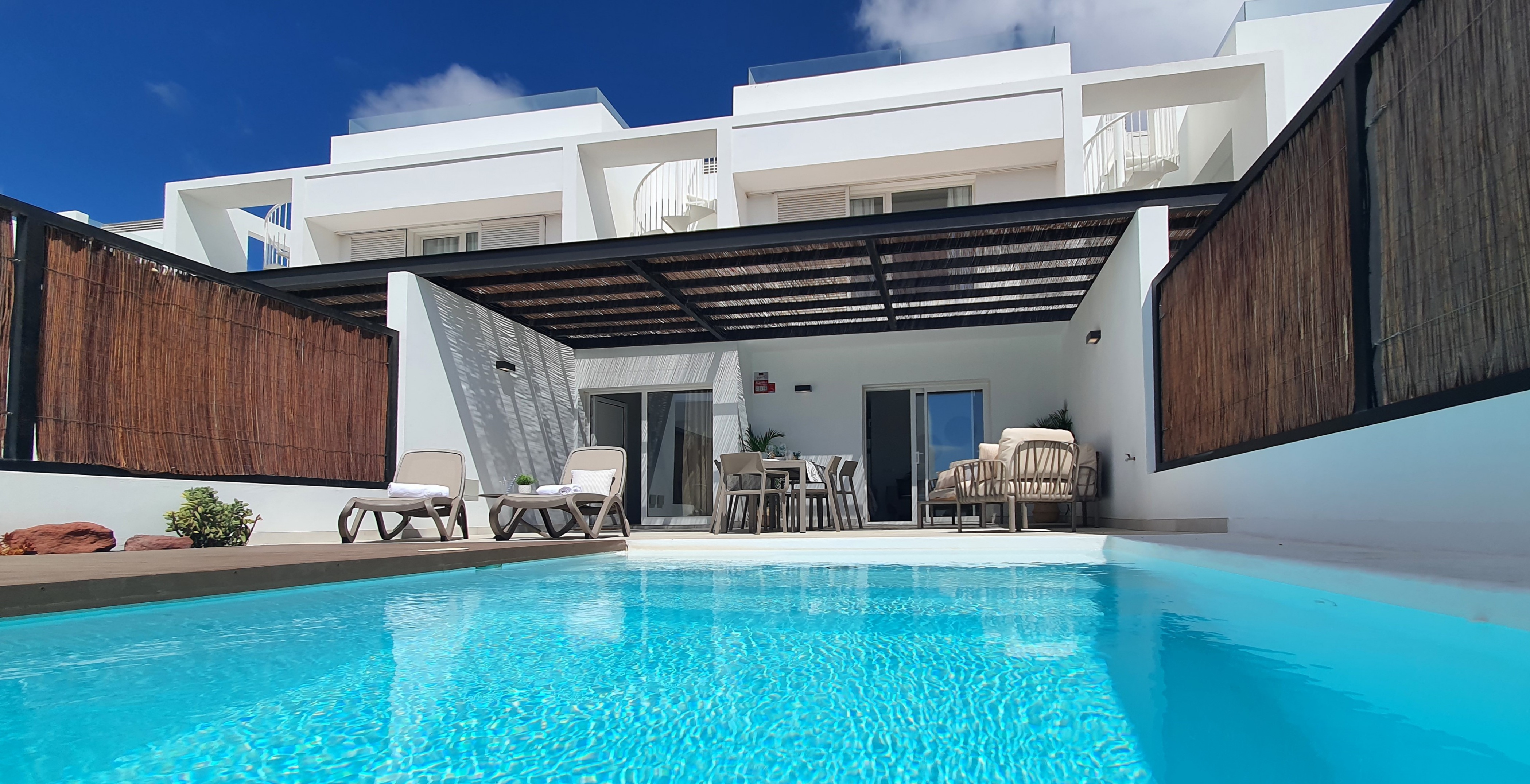 PISCINA (1).jpg
