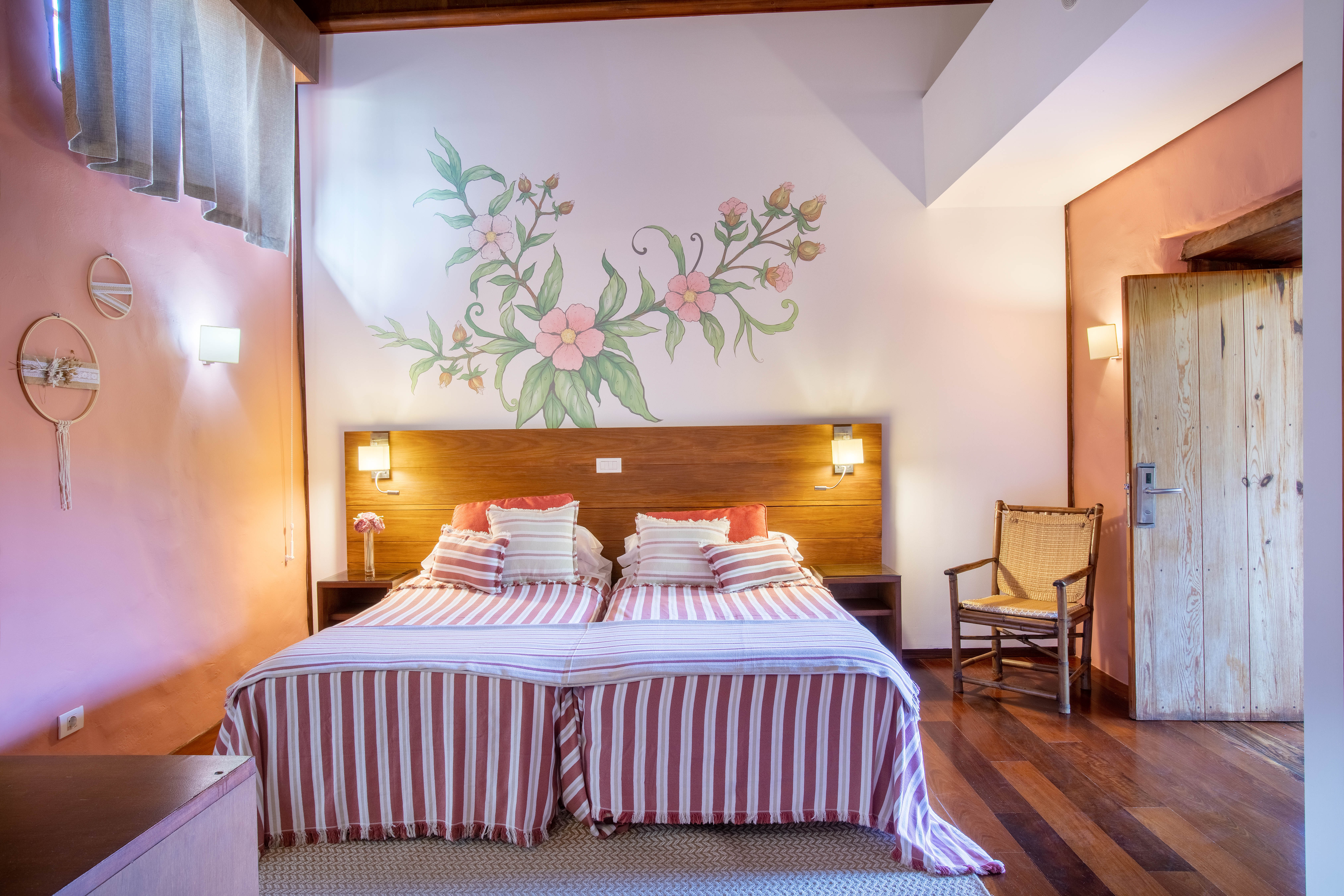 LIVVO_LA_QUINTA_ROJA_JUNIOR SUITE (6).jpg